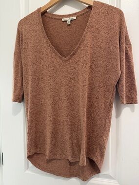 XS Express High-Low Sweater Top